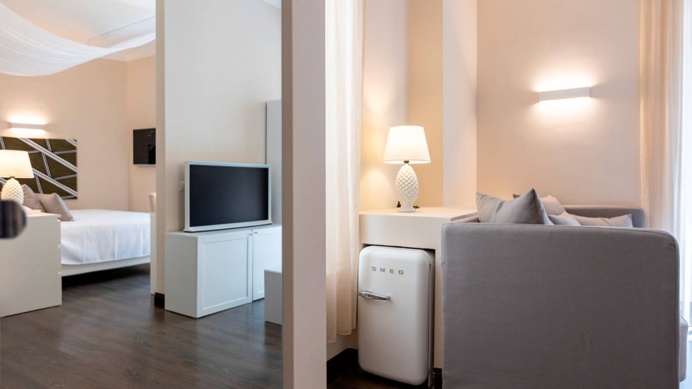 Relais-Piazza-del-Popolo-Roma-junior-suite-5F4A1235-1